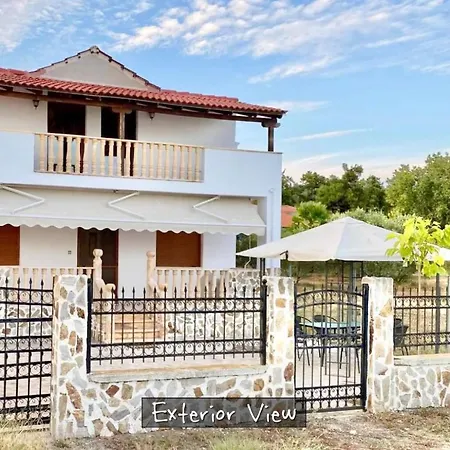 Fenia House On The Beach Holiday home Asprovalta
